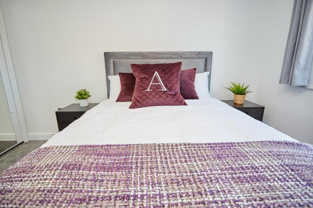 Cosy,Modern And Relaxing 3 Bedroom House With Parking Manchester Ngoại thất bức ảnh